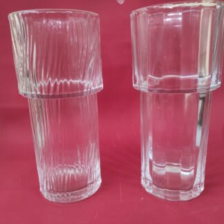 Γυάλινα ανθοδοχεία