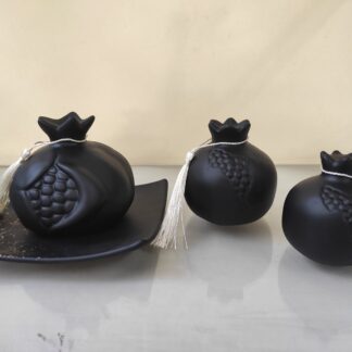 Διακοσμητικό σετ μαύρα ρόδια και μαύρο κουπ