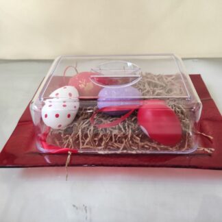 Γυάλινη κόκκινη τυριέρα