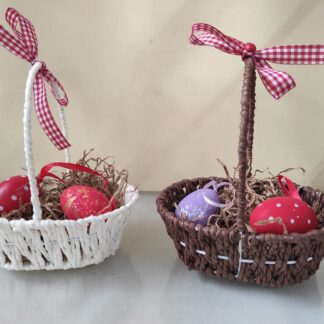Πασχαλινά ψάθινα καλαθάκια οβάλ